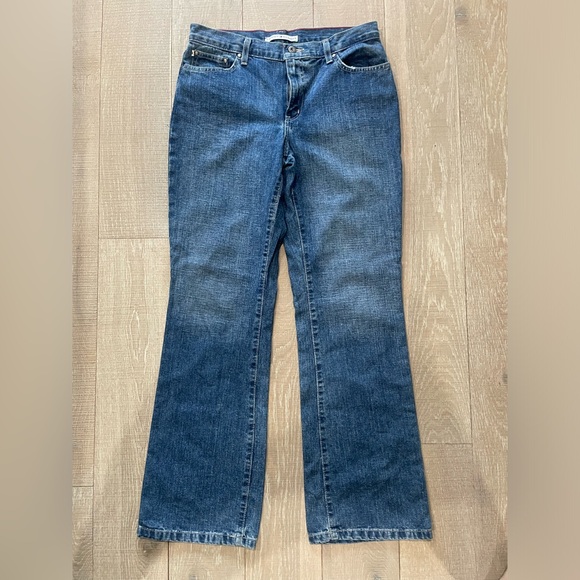 Vintage Women's 2004 Y2K Tommy Hilfiger Jeans (6) - Picture 1 of 9